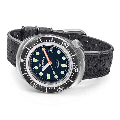 Squale 2002 Schwarze runde Punkte Homage Tropic